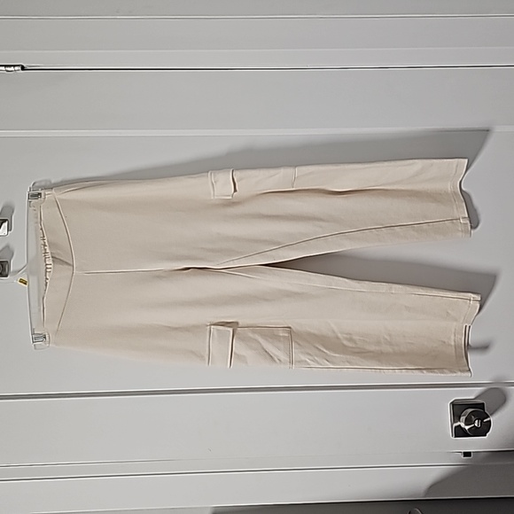Zara beige cargo pants - Picture 3 of 4